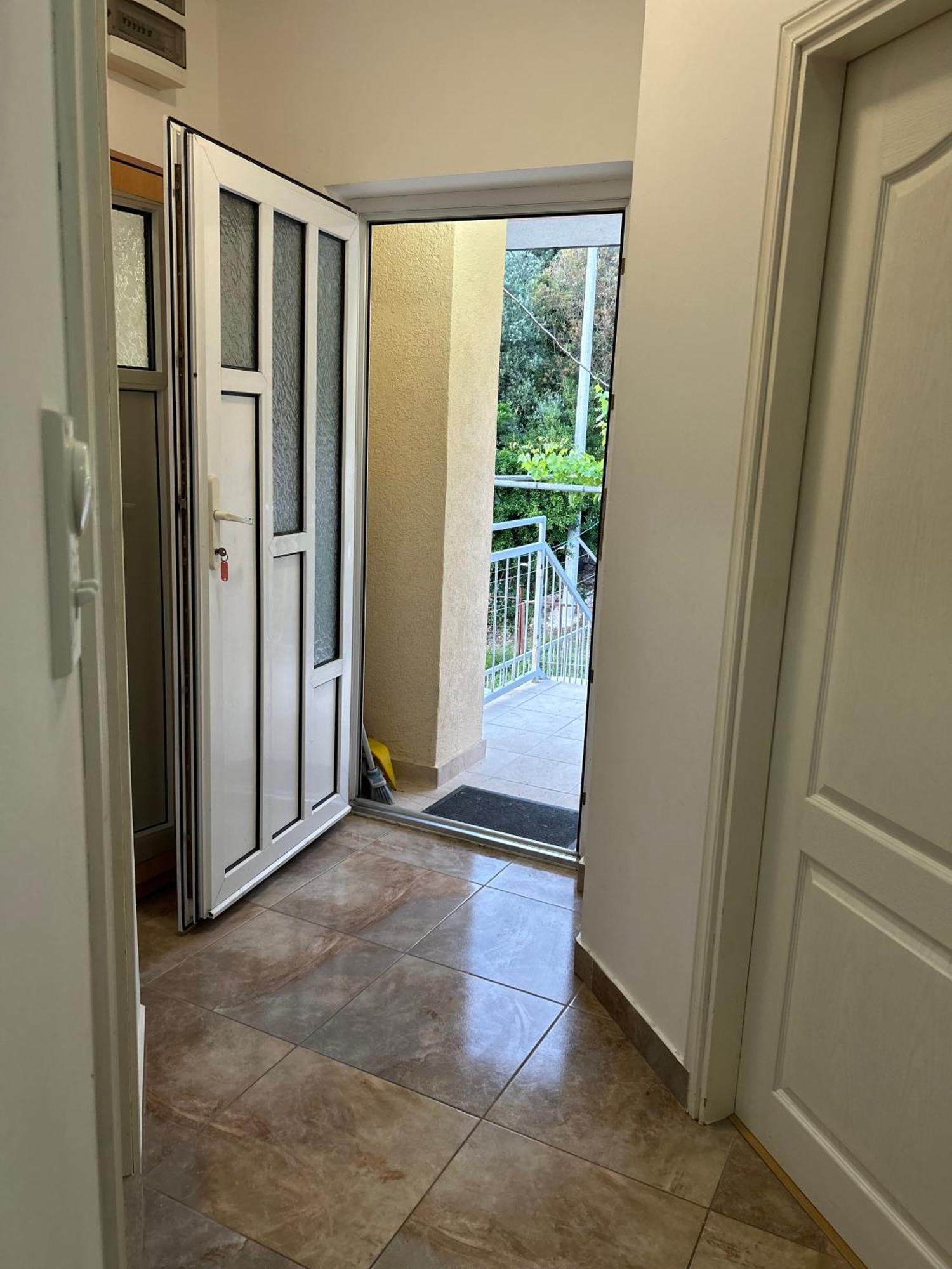 Lazarus Bigova Apartments Tivat Exterior foto